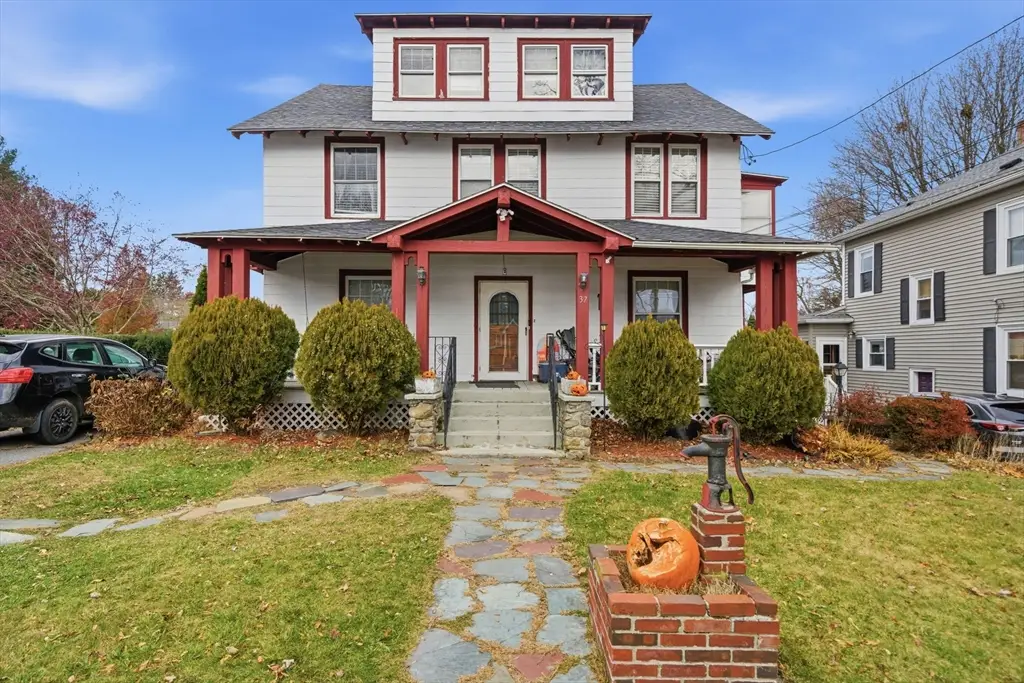 37 Albion St, Methuen, MA 01844 - Image #1