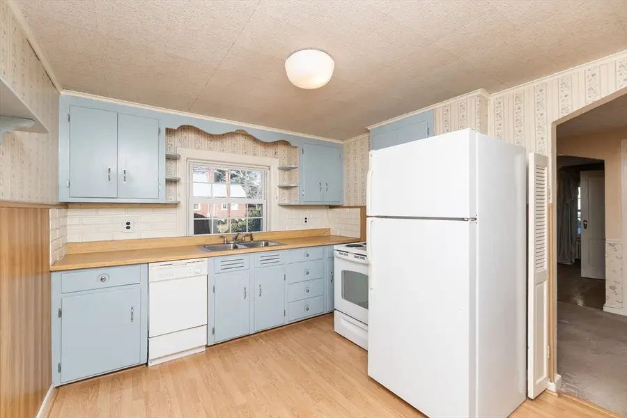 20 Rosedale Rd, Watertown, MA 02472 - Image #3