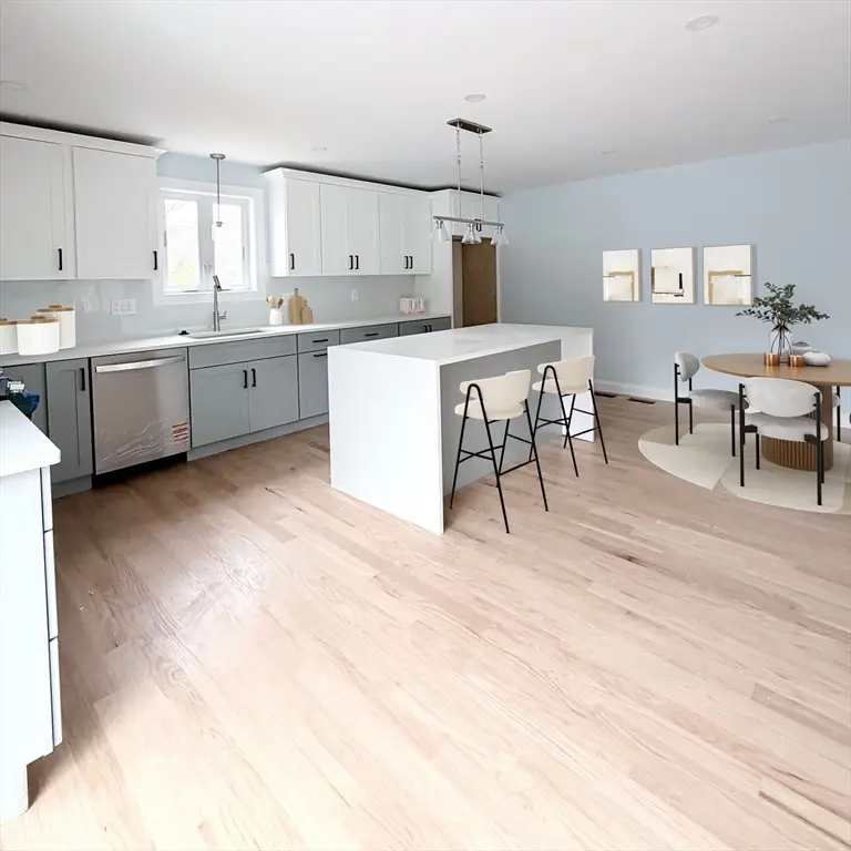 580 Broad St #1, Bridgewater, MA 02324 - Image #3