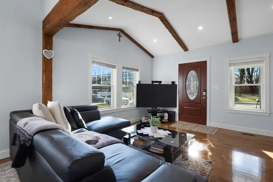 725 Main St, Bolton, MA 01740 - Image #2