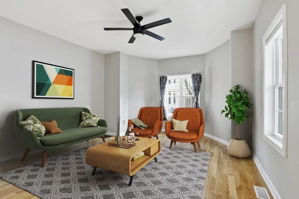 9 Montgomery Ave #1, Somerville, MA 02145 - Image #1