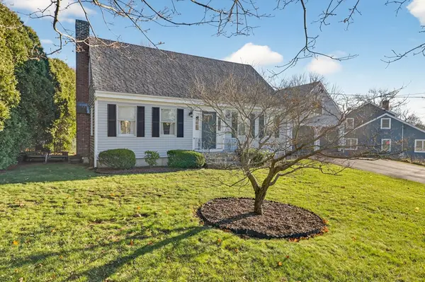 5 Laura Lane, Fairhaven, MA 02719