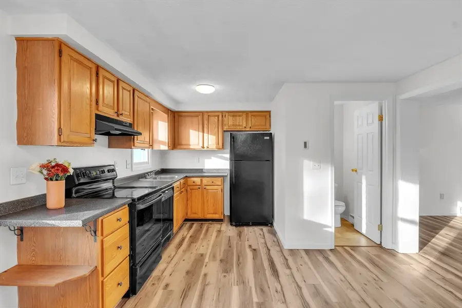 35 Genessee St #I, Worcester, MA 01603 - Image #2