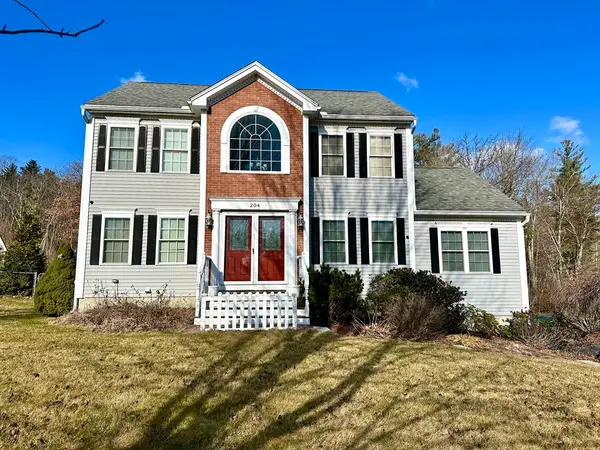 204 Roosevelt St, Fitchburg, MA 01420