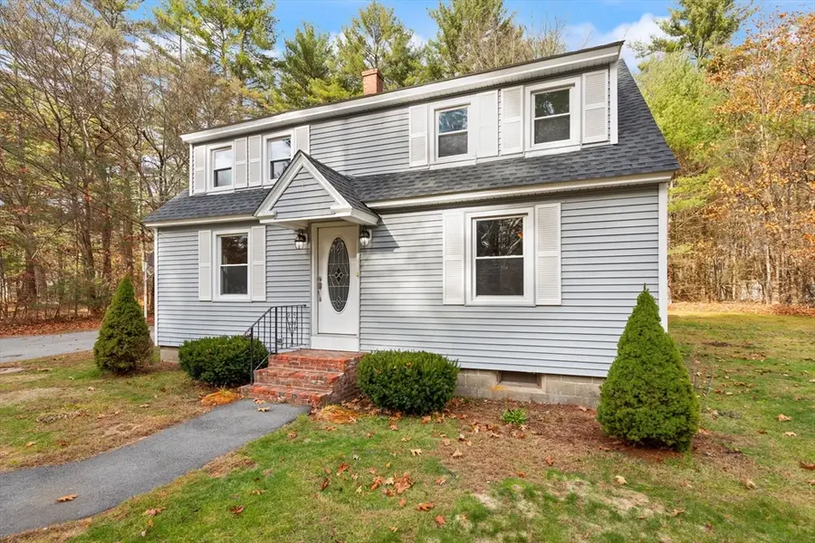 319 Pleasant St, Dunstable, MA 01827 - Image #3