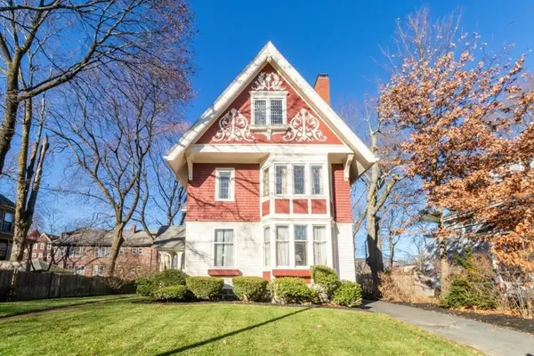 28 Melville Ave, Boston, MA 02124