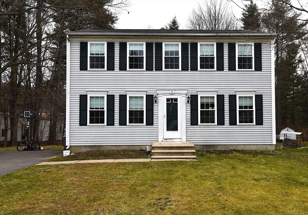 20 Stephanie Dr, Gardner, MA 01440 - Image #1