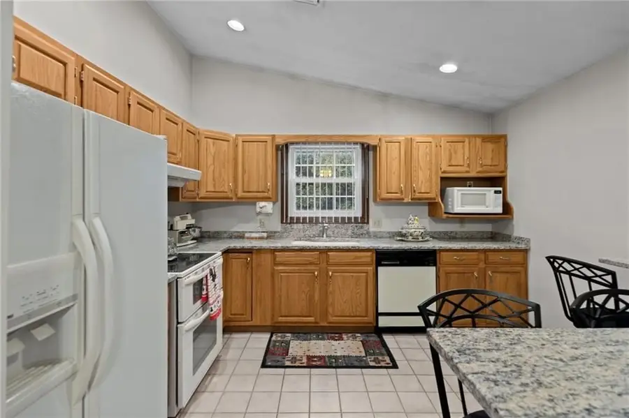 3 Betsy Drive, Bristol, RI 02809 - Image #2