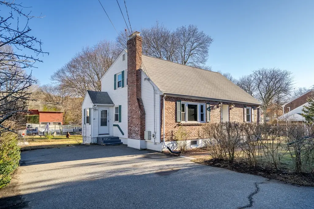 32 Oak St., Winchester, MA 01890 - #1
