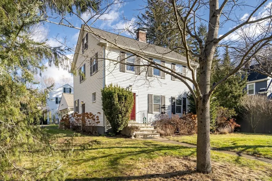 33 Avon Road, Wellesley, MA 02482 - Image #2