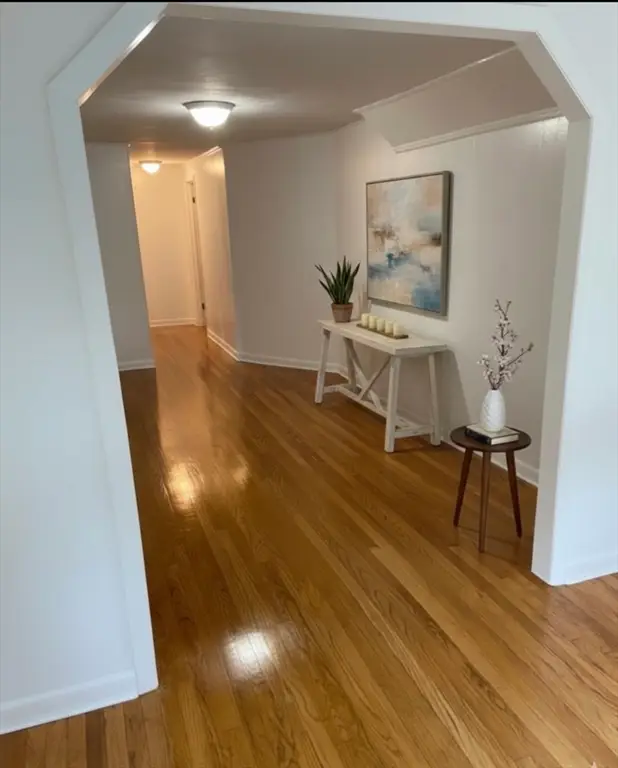 21-23 W Glen St, Holyoke, MA 01040 - Image #2