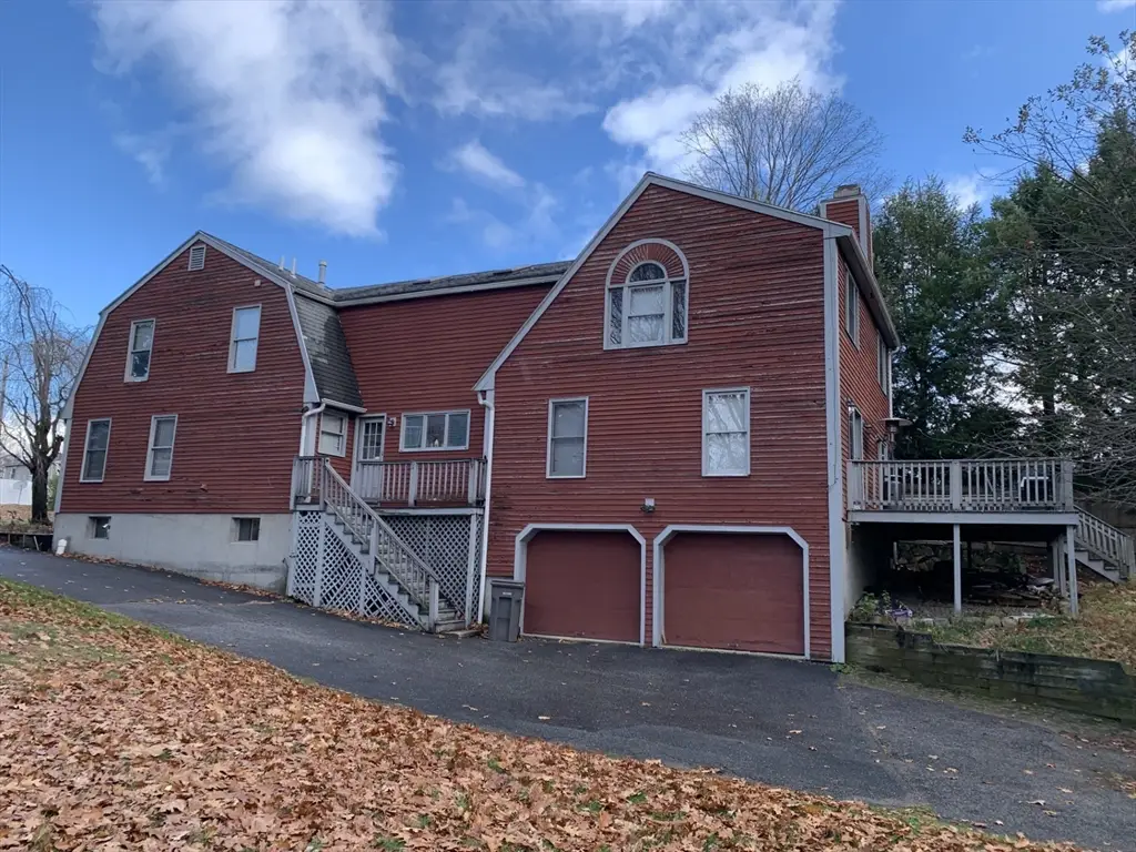 2 Canterbury Pl, Framingham, MA 01702 - Image #1