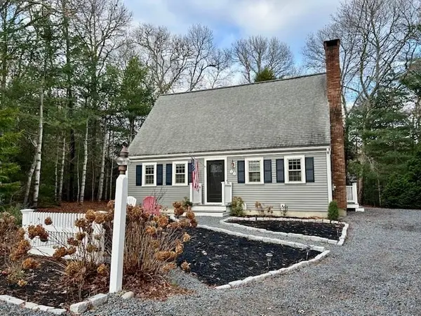 16 Bridgets Path, Barnstable, MA 02632