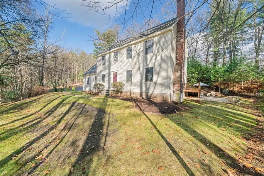 107 Henry St, Uxbridge, MA 01569 - Image #3