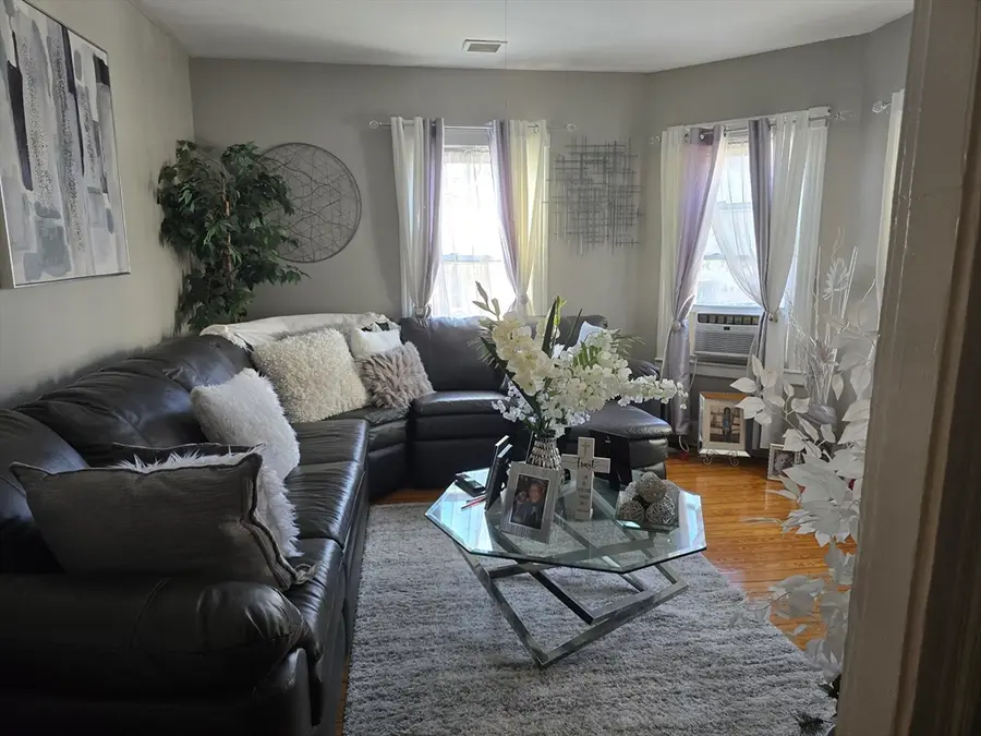 74 Glenway St, Boston, MA 02121 - Image #2