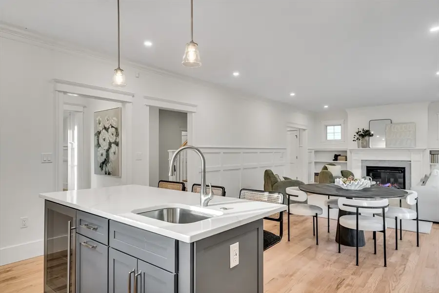 19 Deering, Lexington, MA 02421 - Image #3