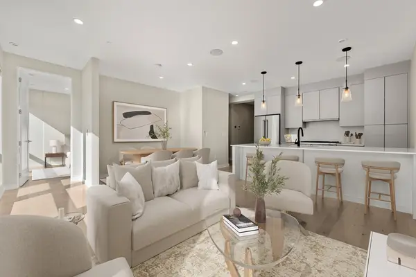 340 W 2nd Street #13, Boston, MA 02127