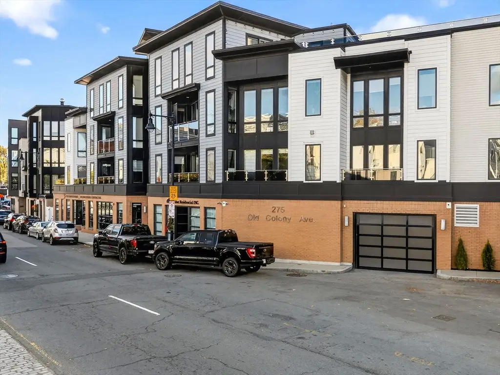 275 Old Colony Ave #6, Boston, MA 02127 - Image #1