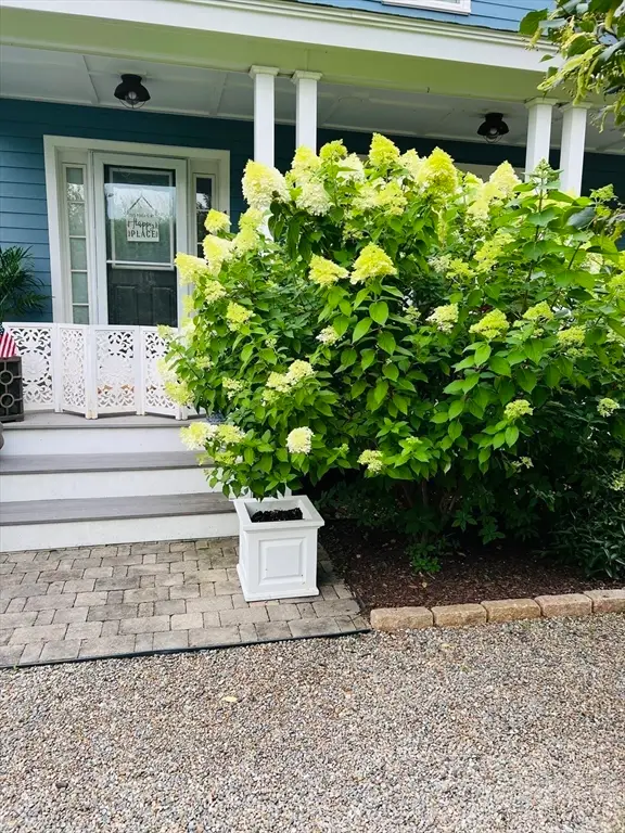 1 Sparrow Grn, Weymouth, MA 02190 - Image #2