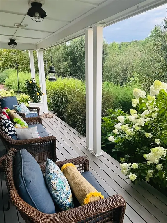 1 Sparrow Grn, Weymouth, MA 02190 - Image #3