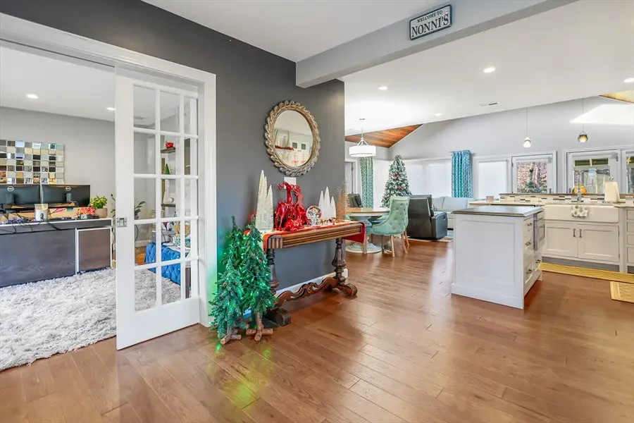 288 Hovey Street, Lowell, MA 01852 - Image #3