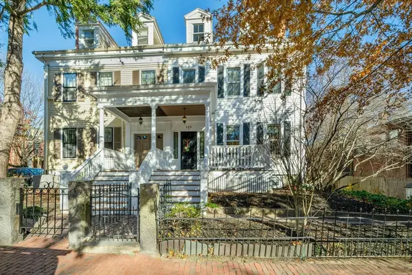 149a Bishop Allen Drive #A, Cambridge, MA 02139