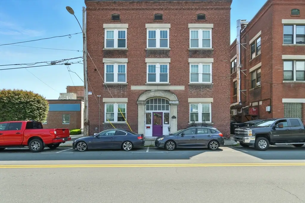 11 Conway St, Greenfield, MA 01301 - Image #1