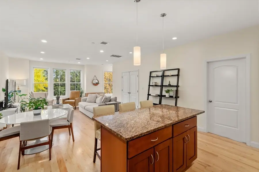 371 Maverick St #2, Boston, MA 02128 - Image #2