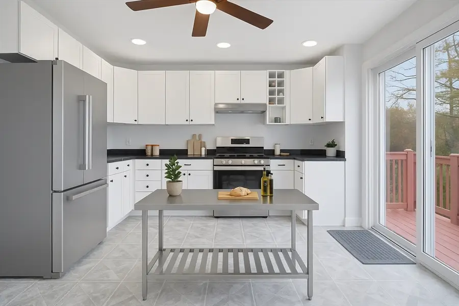 528 Bennington St, Boston, MA 02128 - Image #2