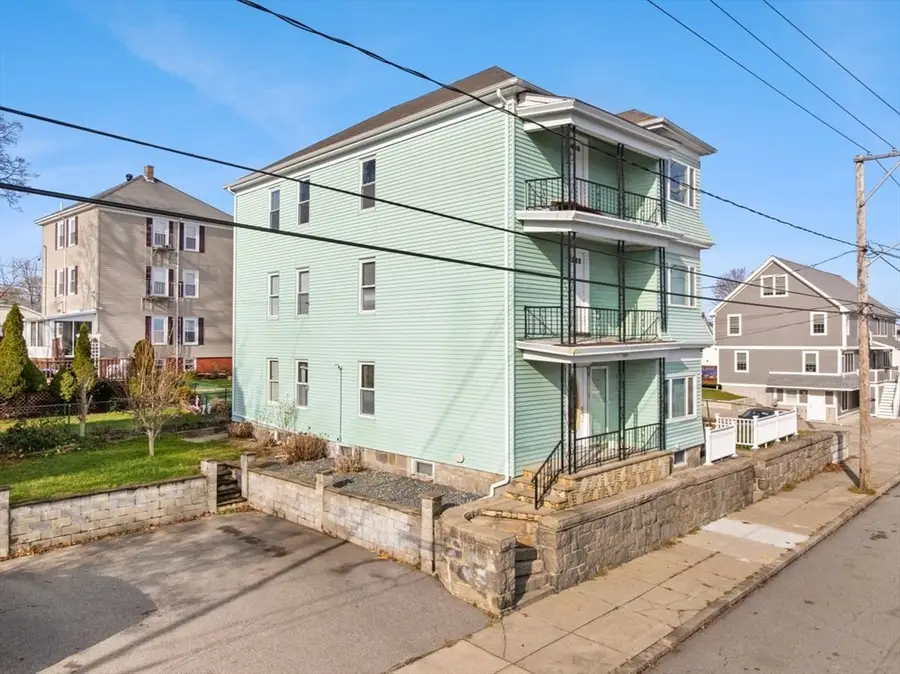 1553 Rodman St, Fall River, MA 02721 - Image #3