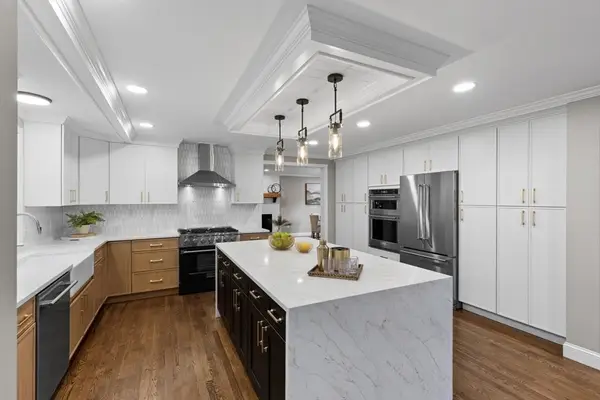 12 Brookside Ln, Norfolk, MA 02056