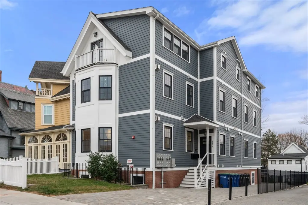 144 Highland Ave #1, Somerville, MA 02143 - Image #1