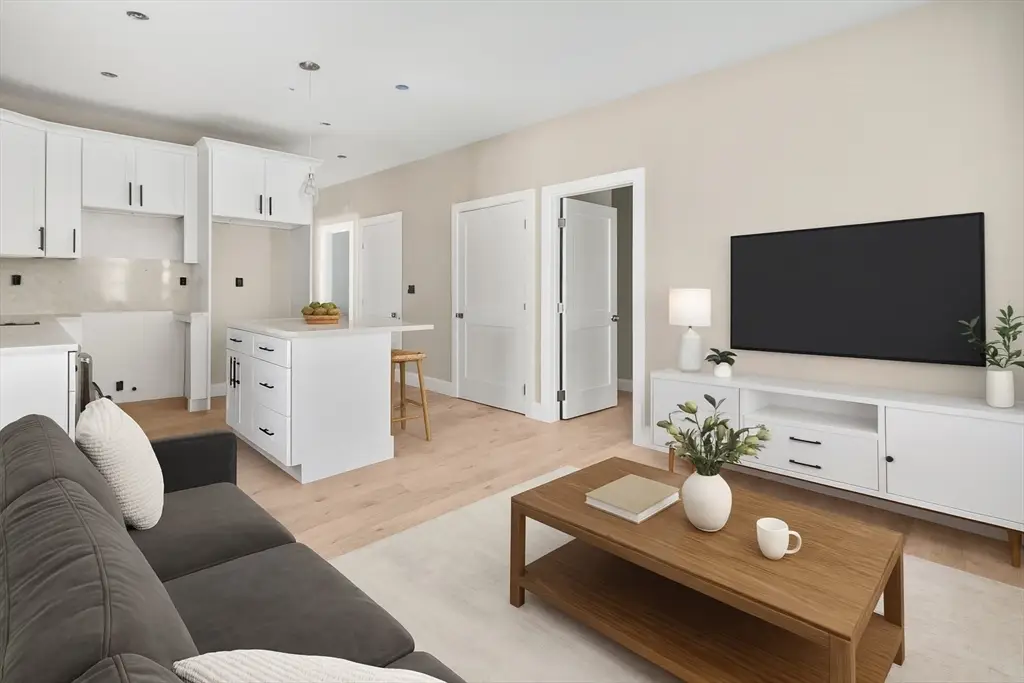 350 Windsor St, Cambridge, MA 02141 - Image #1