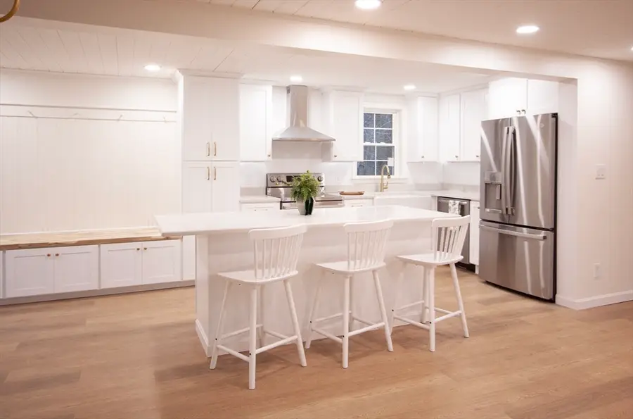 14 Bartlett St, Oxford, MA 01540 - Image #2