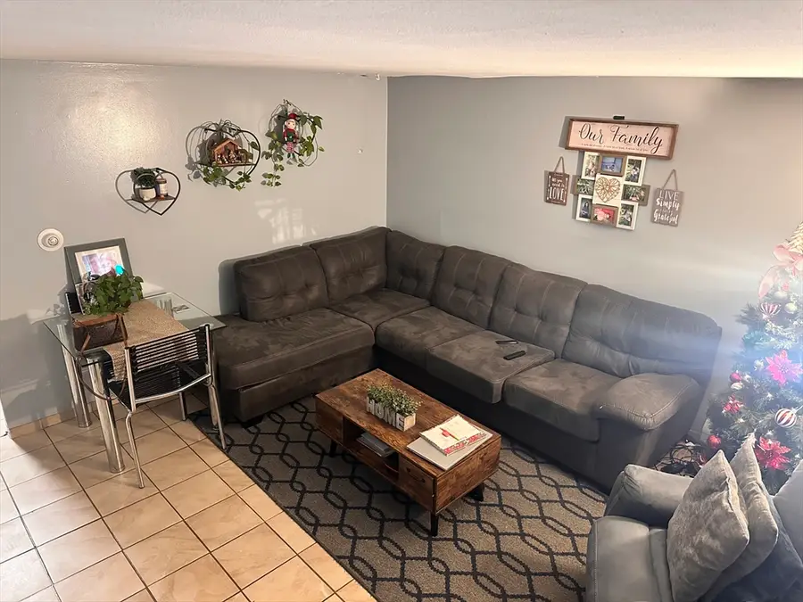 23 Hillcrest Dr, Lowell, MA 01851 - Image #2