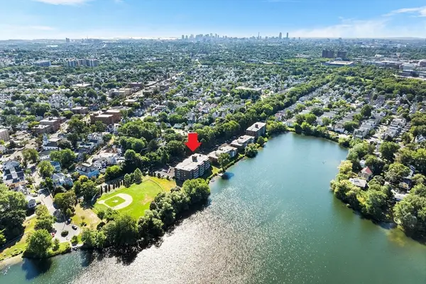 34 Hamilton Rd #302, Arlington, MA 02474