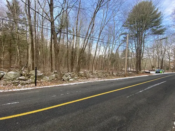 0 Oxbow Rd, Charlton, MA 01507