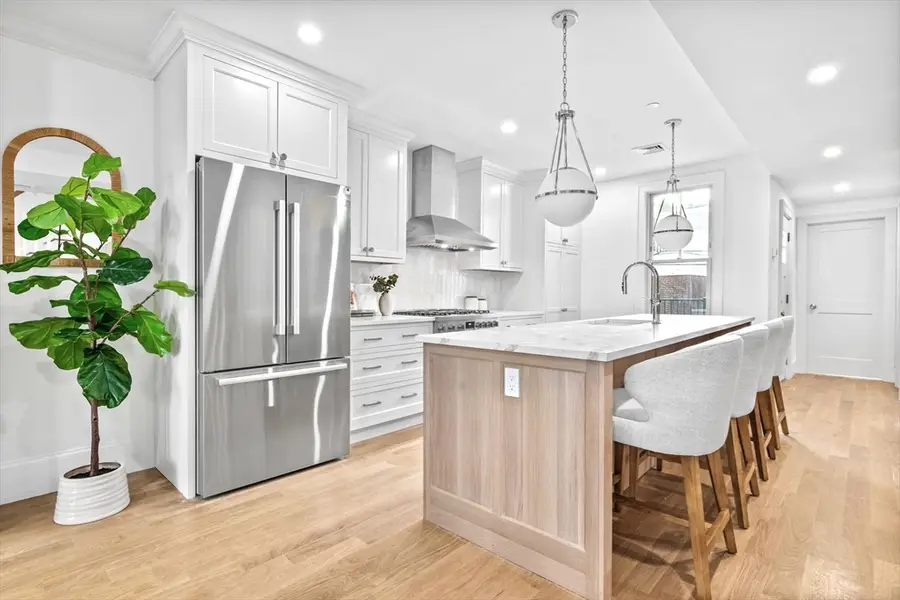 12 Prospect St #2, Boston, MA 02129 - Image #2