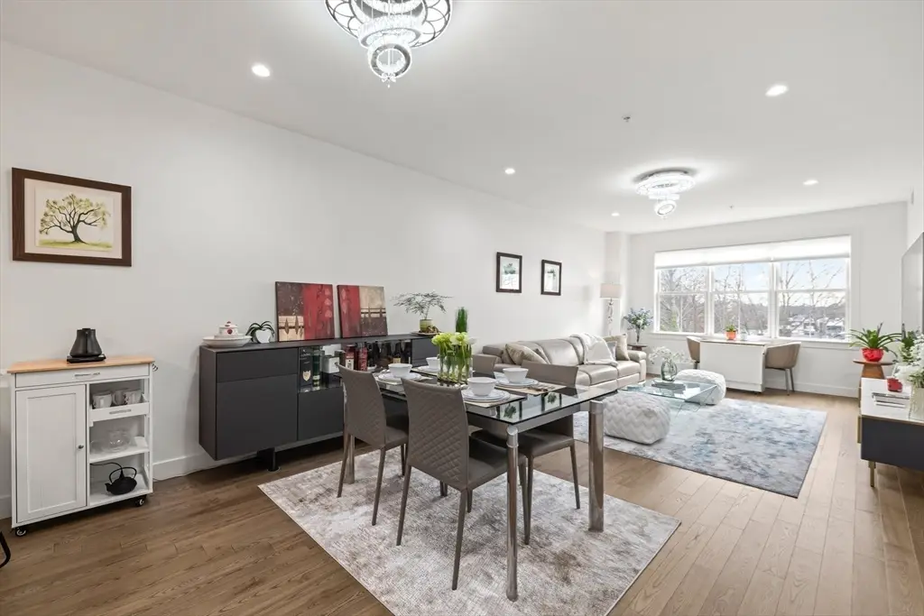 9 Independence Ave #307, Braintree, MA 02184 - Image #1