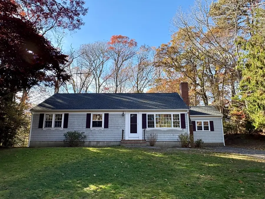 55 Chickadee Ln, Centerville, MA 02632 - Image #2