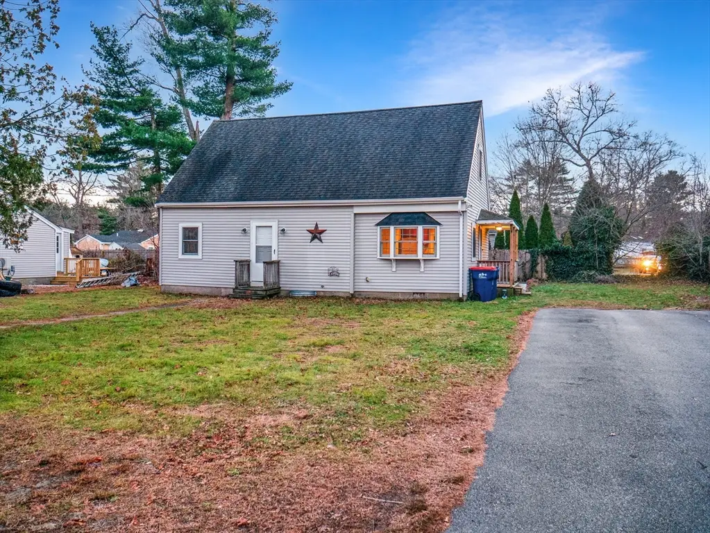 38 Cedar Dr, Carver, MA 02330 - Image #1