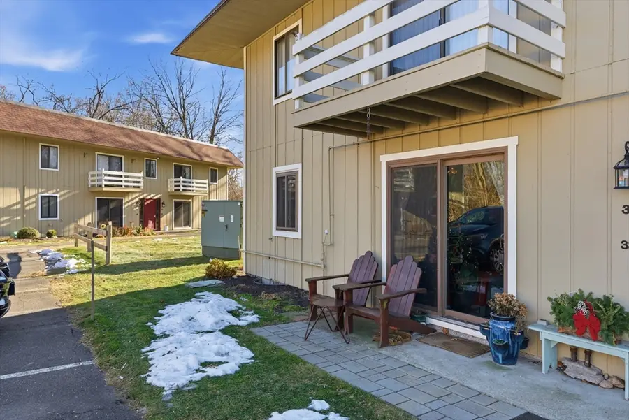 82 S Maple #33, Westfield, MA 01085 - Image #2