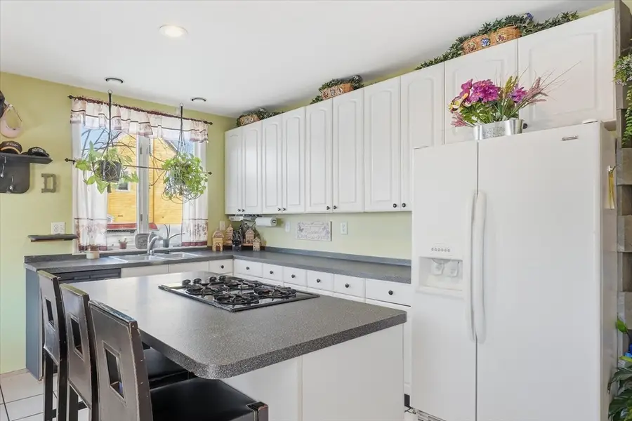 30-32 Walnut St, Maynard, MA 01754 - Image #3