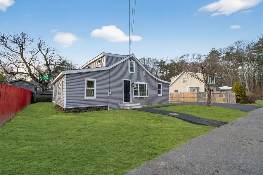 21 Evergreen St, Dartmouth, MA 02747 - Image #2