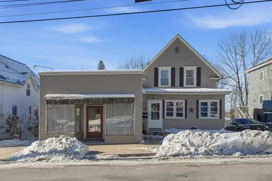 293 Pine St, Gardner, MA 01440 - Image #2