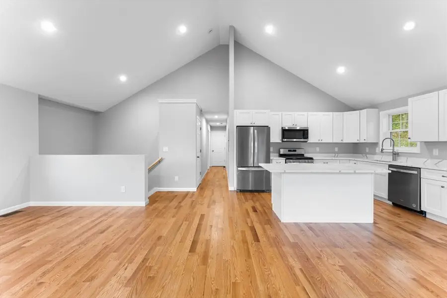 178 Highland St, Cranston, RI 02920 - Image #3