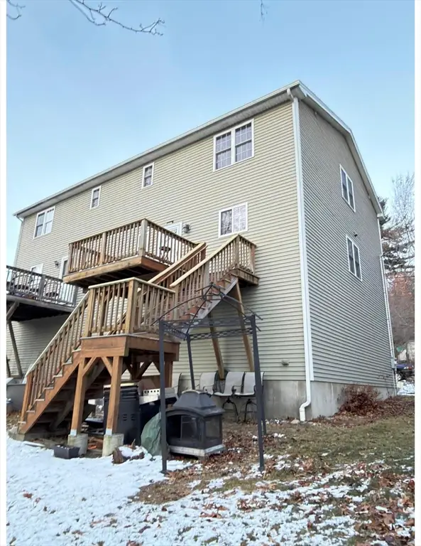 47 Gibbs Street, Worcester, MA 01607 - Image #3