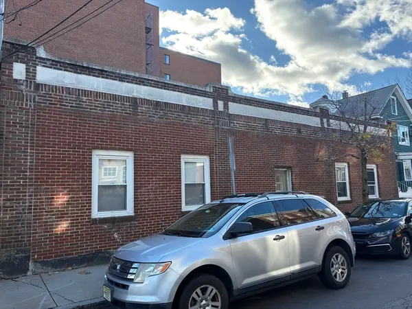 82 Sacramento Street, Somerville, MA 02143