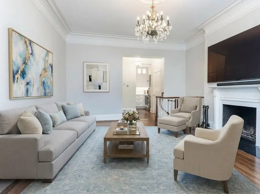 461 Beacon St #1, Boston, MA 02115 - Image #2