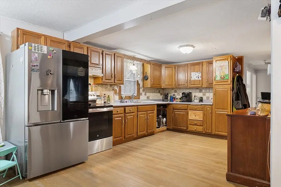 13 Morse Rd, Holland, MA 01521 - Image #3